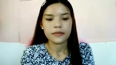 Snapshot of sweet01pinay chatting on 05/20/26, 05:35 sweet01pinay online show from 05/20/26, 05:35