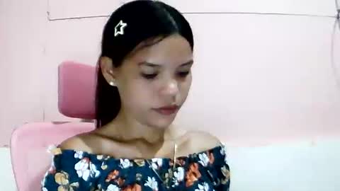 Snapshot of sweet01pinay chatting on 06/11/26, 11:30 sweet01pinay online show from 06/11/26, 11:30