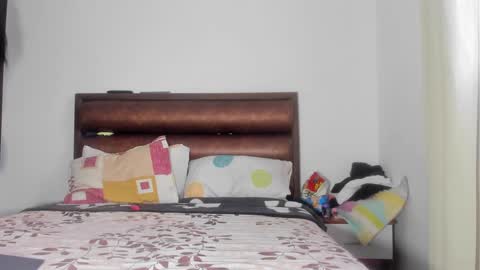 sweet1004 online show from 09/29/25, 11:59