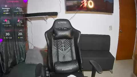 Snapshot of sweet10salome chatting on 10/06/25, 11:57 sweet10salome online show from 10/06/25, 11:57