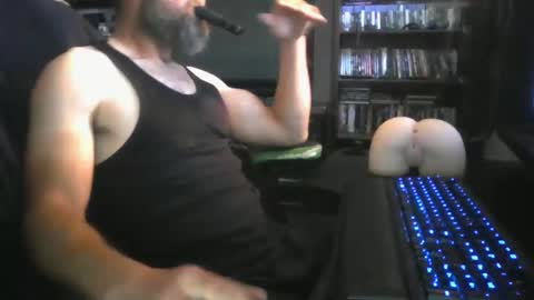 Snapshot of sweet1514 chatting on 05/10/26, 02:22 sweet1514 online show from 05/10/26, 02:22