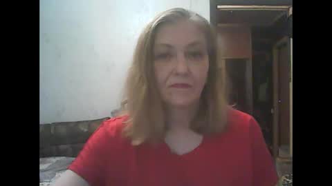 Snapshot of sweet4blonde67 chatting on 05/20/26, 02:45 sweet4blonde67 online show from 05/20/26, 02:45
