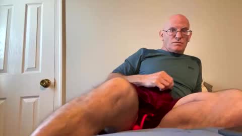 Snapshot of sweet6161 chatting on 04/12/26, 02:22 Zeppelin man online show from 04/12/26, 02:22