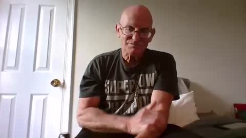 Snapshot of sweet6161 chatting on 04/20/26, 04:32 Zeppelin man online show from 04/20/26, 04:32