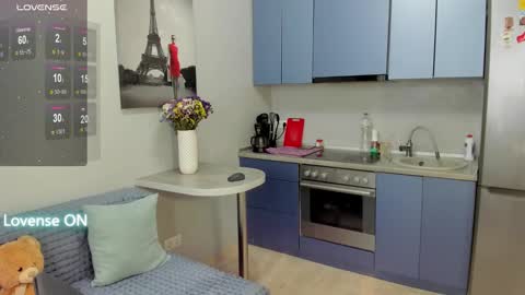 Margaret  online show from 09/27/25, 12:21