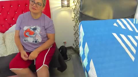 Carolina online show from 10/26/25, 02:45