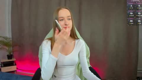 Monica  GTM 3MoTuWeFrSa 500pm-1000pm  online show from 12/14/24, 03:04