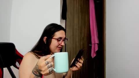 sweet__suck69bitch online show from 12/16/24, 05:06