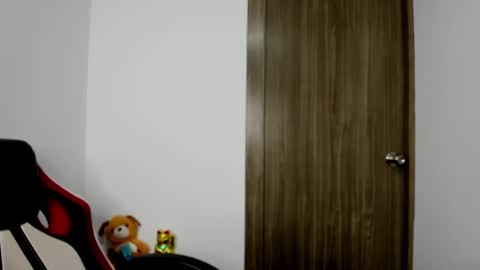 sweet__suck69bitch online show from 02/21/25, 03:12