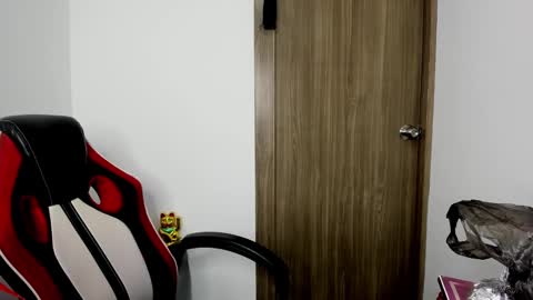 sweet__suck69bitch online show from 03/04/25, 05:00