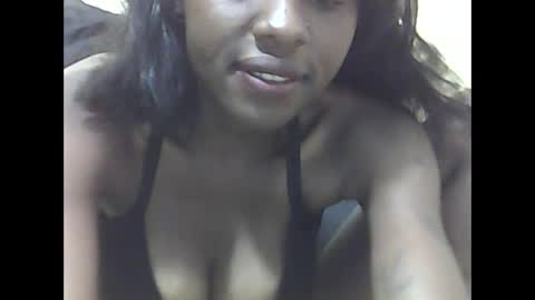 Snapshot of sweet_aaliya chatting on 10/08/25, 08:39 Aaliya online show from 10/08/25, 08:39
