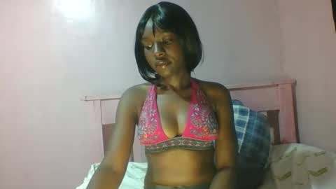 Snapshot of sweet_aaliya chatting on 05/19/26, 05:36 Aaliya online show from 05/19/26, 05:36