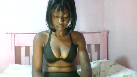 Snapshot of sweet_aaliya chatting on 06/04/26, 06:08 Aaliya online show from 06/04/26, 06:08