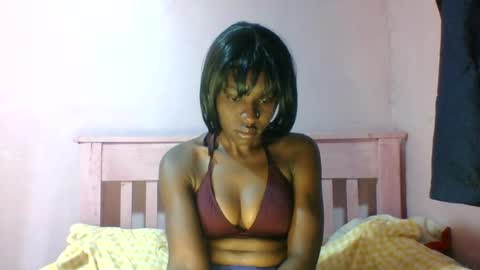 Snapshot of sweet_aaliya chatting on 06/24/26, 06:01 Aaliya online show from 06/24/26, 06:01