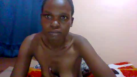 sweet_adora online show from 02/05/25, 08:25