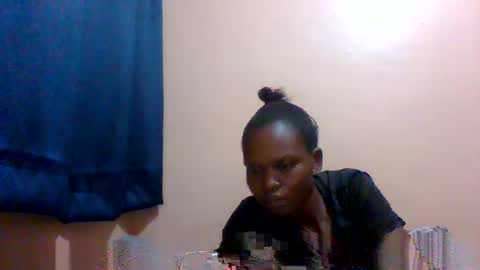 sweet_adora online show from 02/06/25, 07:13