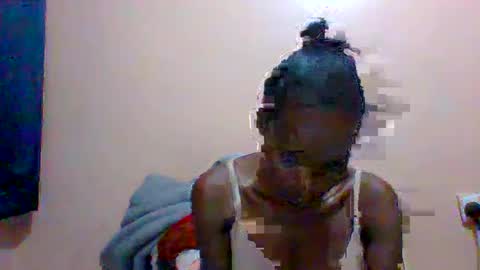 sweet_adora online show from 02/10/25, 06:45