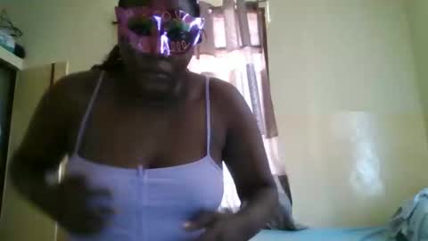 sweet_adora online show from 02/11/26, 12:54