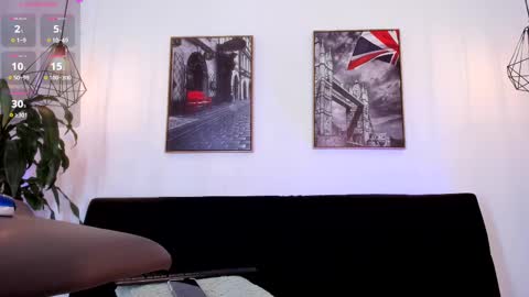 Snapshot of sweet_alessandro1 chatting on 02/12/25, 11:41 alessandre online show from 02/12/25, 11:41