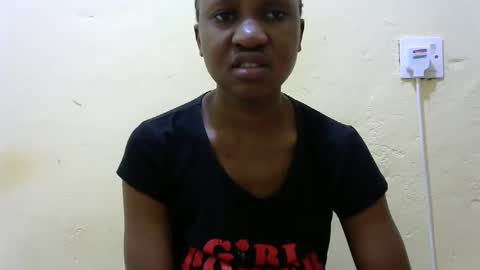 Silvia online show from 11/10/25, 07:02