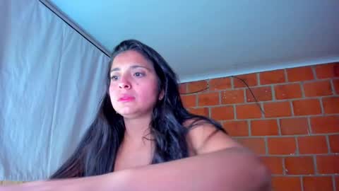 sweet and hot alaia online show from 10/09/25, 05:49