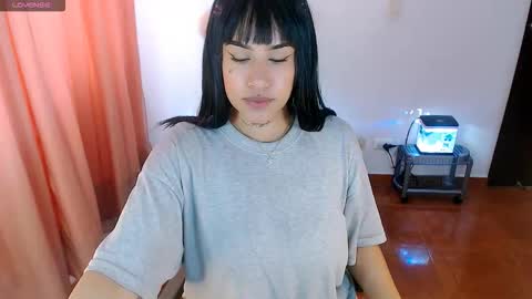 Stephanie online show from 11/04/25, 07:24