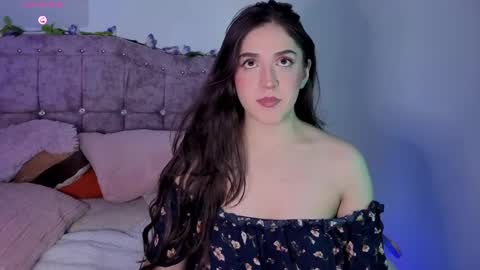 Sthefany Lauren Independent Model  online show from 05/26/26, 02:40