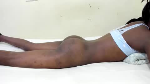 sweet_arya1 online show from 12/05/25, 03:26