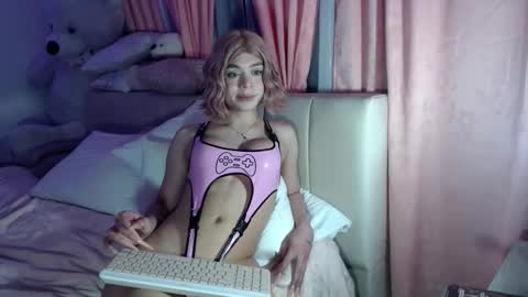 SWEET online show from 09/13/25, 12:21