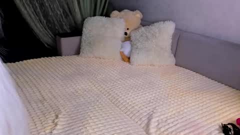 Alice online show from 01/09/26, 04:21