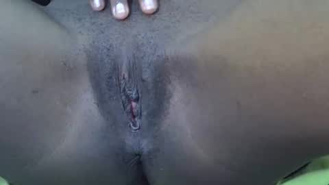 Queen online show from 02/06/26, 09:34