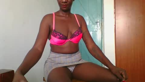 bella online show from 01/21/25, 06:00