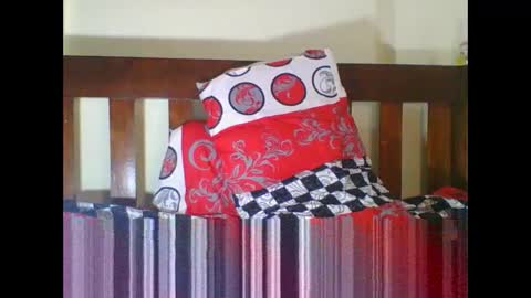 bella online show from 10/22/25, 11:54