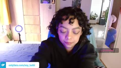 Snapshot of sweet_bluee chatting on 03/08/26, 09:29 Tutti online show from 03/08/26, 09:29