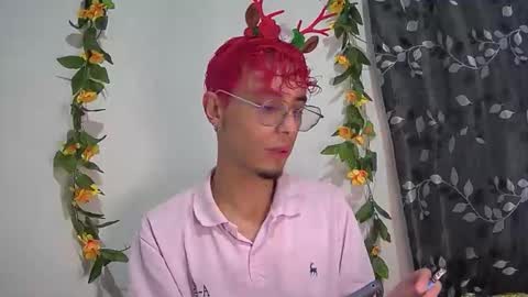 sweet_boy2224 online show from 12/02/25, 08:15