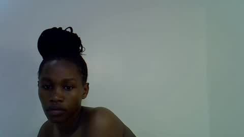 sweet_brown9 online show from 09/29/25, 08:35