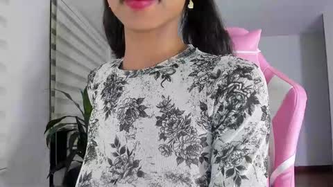 Snapshot of sweet_brunette88 chatting on 01/24/25, 03:22 sweet_brunette88 online show from 01/24/25, 03:22