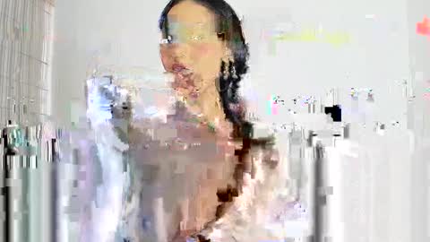 Snapshot of sweet_brunette88 chatting on 04/24/26, 08:33 sweet_brunette88 online show from 04/24/26, 08:33