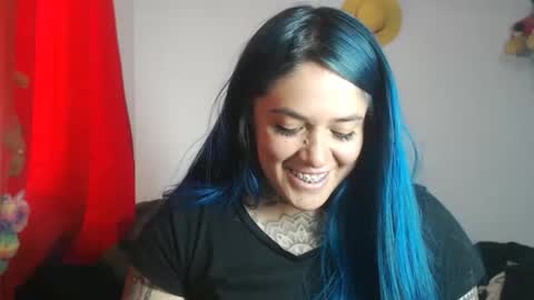 Snapshot of sweet_bubblee chatting on 09/13/25, 05:02 Bubbles online show from 09/13/25, 05:02