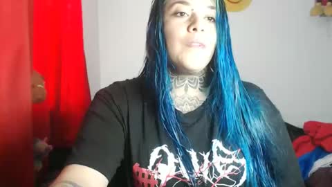 Snapshot of sweet_bubblee chatting on 10/15/25, 03:56 Bubbles online show from 10/15/25, 03:56