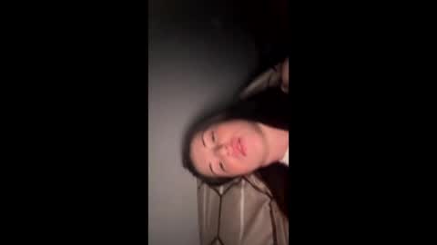 Christina online show from 11/20/25, 09:25