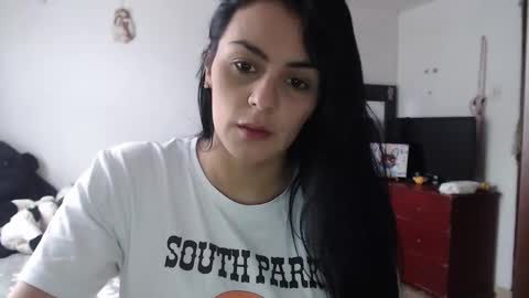 Snapshot of sweet_bunnyxx chatting on 10/16/25, 07:48 dulce online show from 10/16/25, 07:48