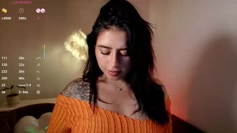 Snapshot of sweet_cami1 chatting on 07/06/26, 05:15 Camila online show from 07/06/26, 05:15