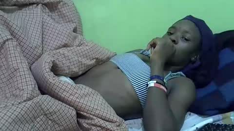 sweet_candie01 online show from 11/24/25, 03:39