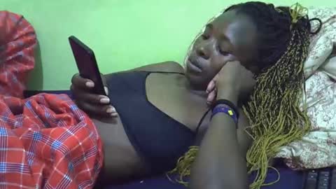 Snapshot of sweet_candie01 chatting on 03/12/26, 08:09 sweet_candie01 online show from 03/12/26, 08:09