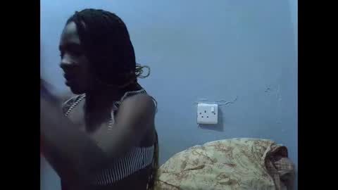 Snapshot of sweet_candie01 chatting on 03/16/26, 05:50 sweet_candie01 online show from 03/16/26, 05:50