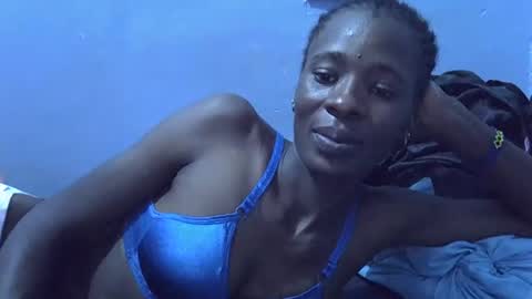 Snapshot of sweet_candie01 chatting on 04/05/26, 06:10 sweet_candie01 online show from 04/05/26, 06:10