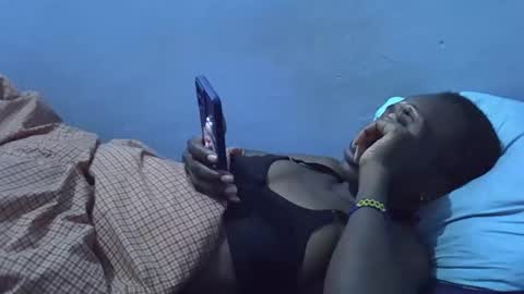 Snapshot of sweet_candie01 chatting on 04/09/26, 06:24 sweet_candie01 online show from 04/09/26, 06:24