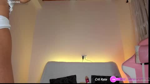 Snapshot of sweet_carine chatting on 12/03/24, 10:39 camil online show from 12/03/24, 10:39