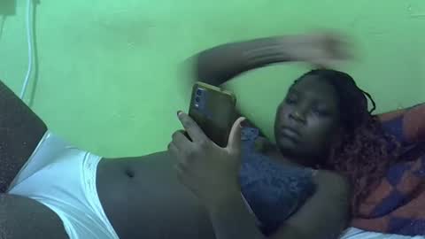 Snapshot of sweet_cherie1 chatting on 04/16/26, 09:39 sweet_cherie1 online show from 04/16/26, 09:39